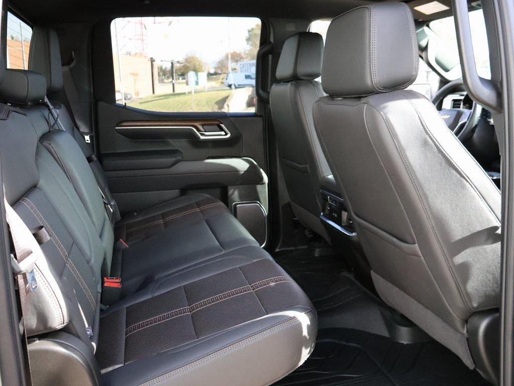 used 2025 Chevrolet Silverado 1500 car, priced at $60,000