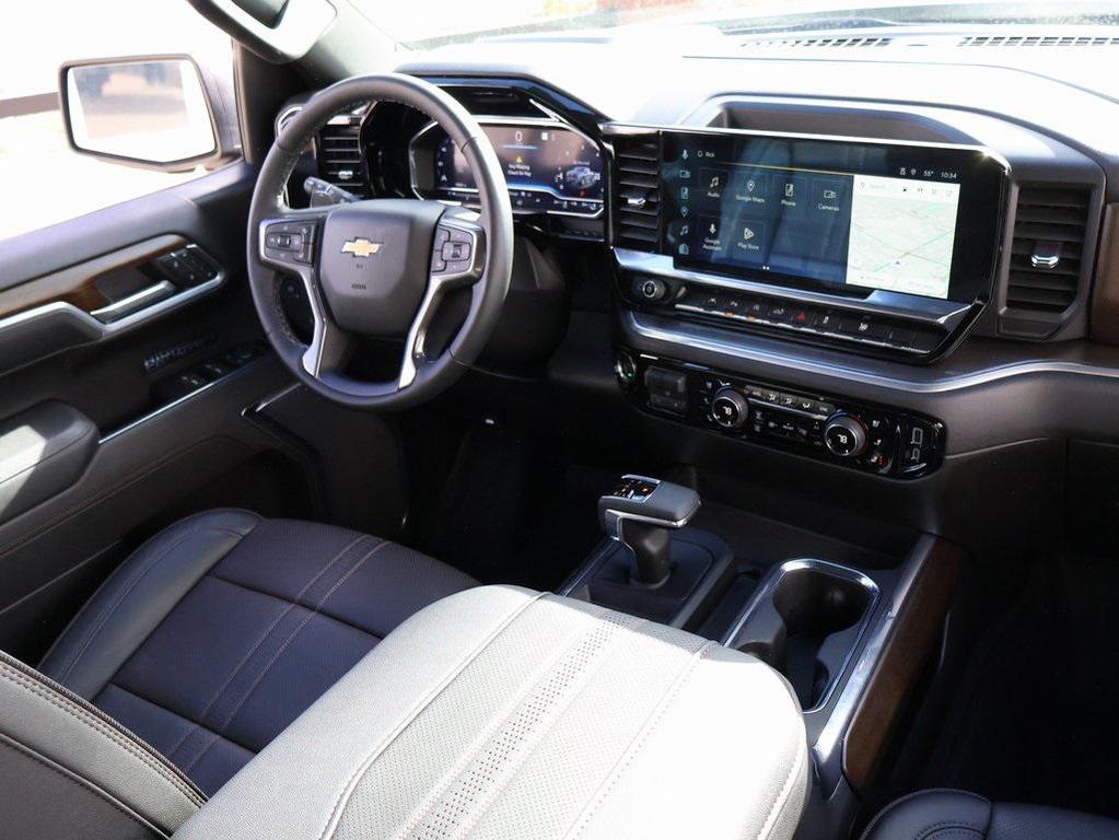 used 2025 Chevrolet Silverado 1500 car, priced at $60,000