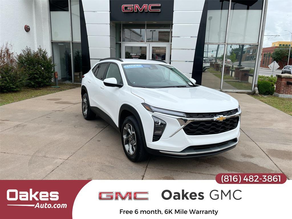 used 2025 Chevrolet Trax car, priced at $22,500