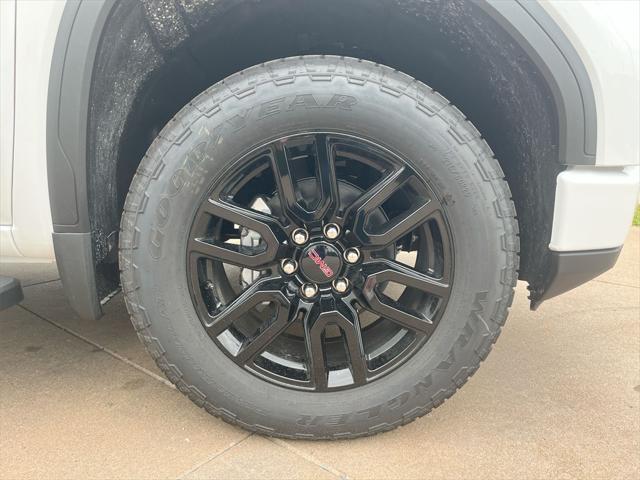 new 2025 GMC Sierra 1500 car, priced at $54,230
