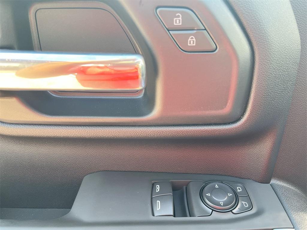new 2025 GMC Sierra 2500 car, priced at $54,375