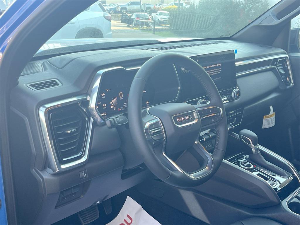 new 2025 GMC Canyon car, priced at $41,520