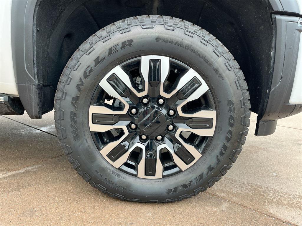 new 2025 GMC Sierra 2500 car, priced at $84,390