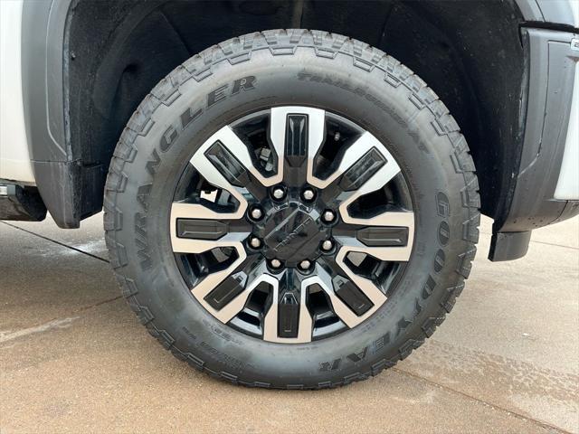 new 2025 GMC Sierra 2500 car, priced at $89,390