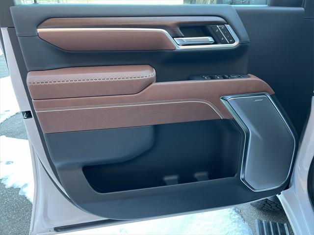 new 2025 GMC Sierra 2500 car, priced at $85,890