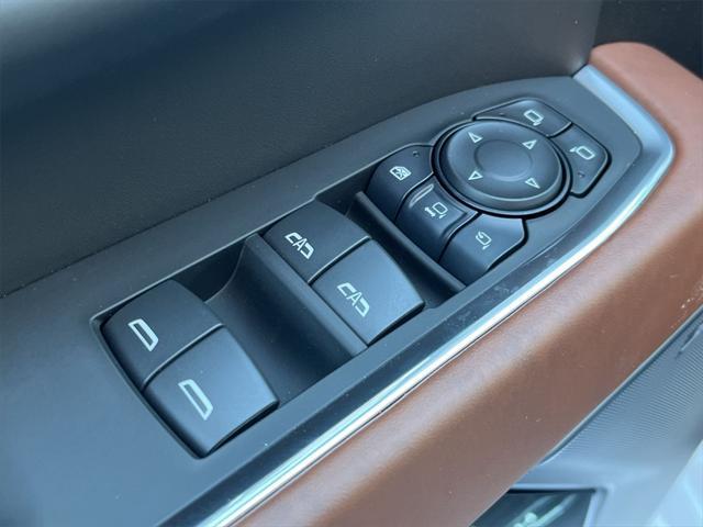 new 2025 GMC Sierra 2500 car, priced at $86,390