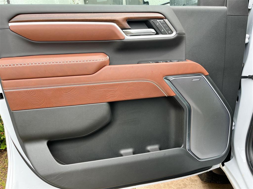 new 2025 GMC Sierra 2500 car, priced at $84,390