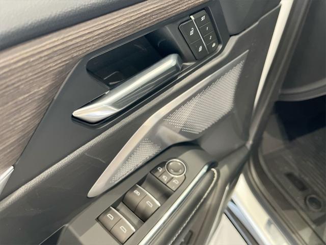 new 2025 GMC Acadia car, priced at $58,560