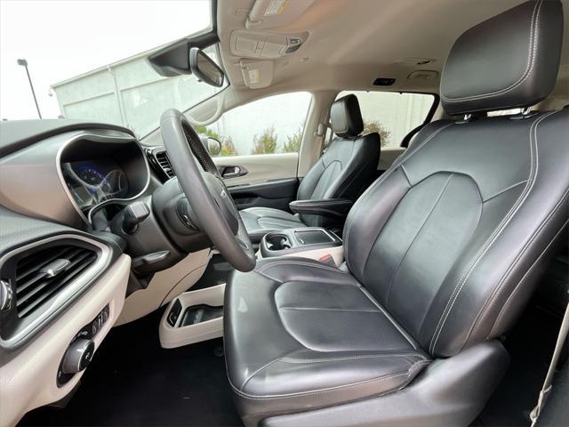 used 2023 Chrysler Pacifica car, priced at $24,000