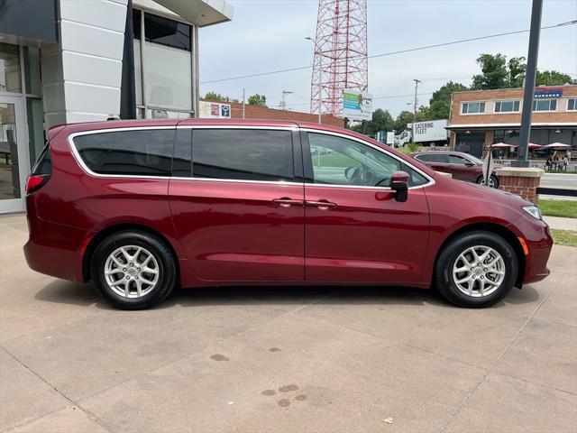 used 2023 Chrysler Pacifica car, priced at $24,000