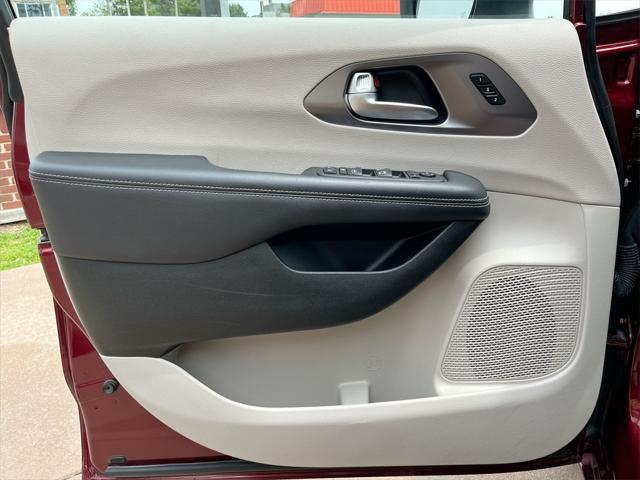 used 2023 Chrysler Pacifica car, priced at $24,000