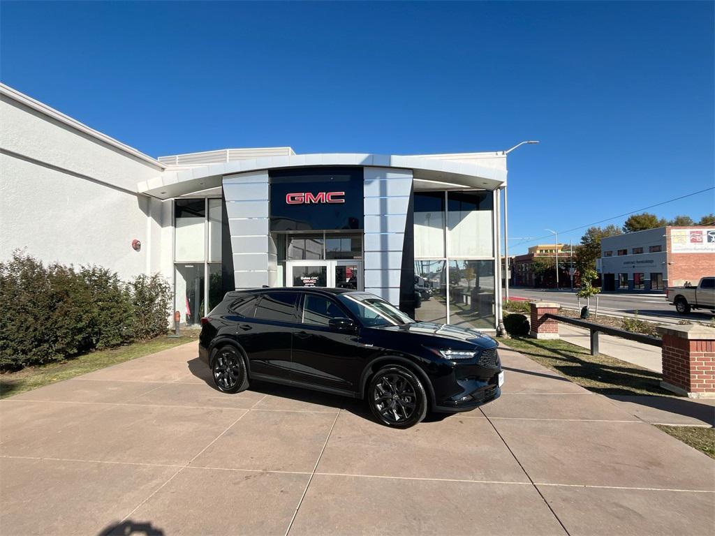 used 2022 Acura MDX car, priced at $35,000