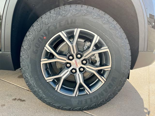 new 2025 GMC Acadia car, priced at $46,390