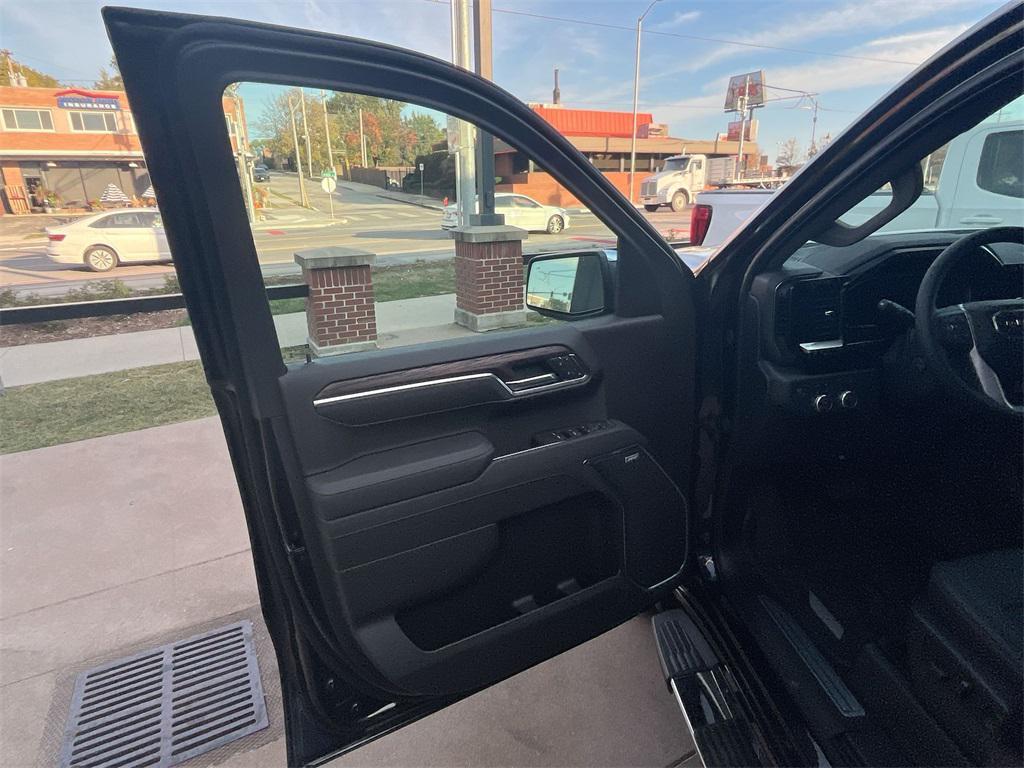 new 2026 GMC Sierra 1500 car, priced at $56,618
