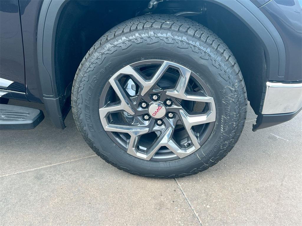 new 2026 GMC Sierra 1500 car, priced at $56,618