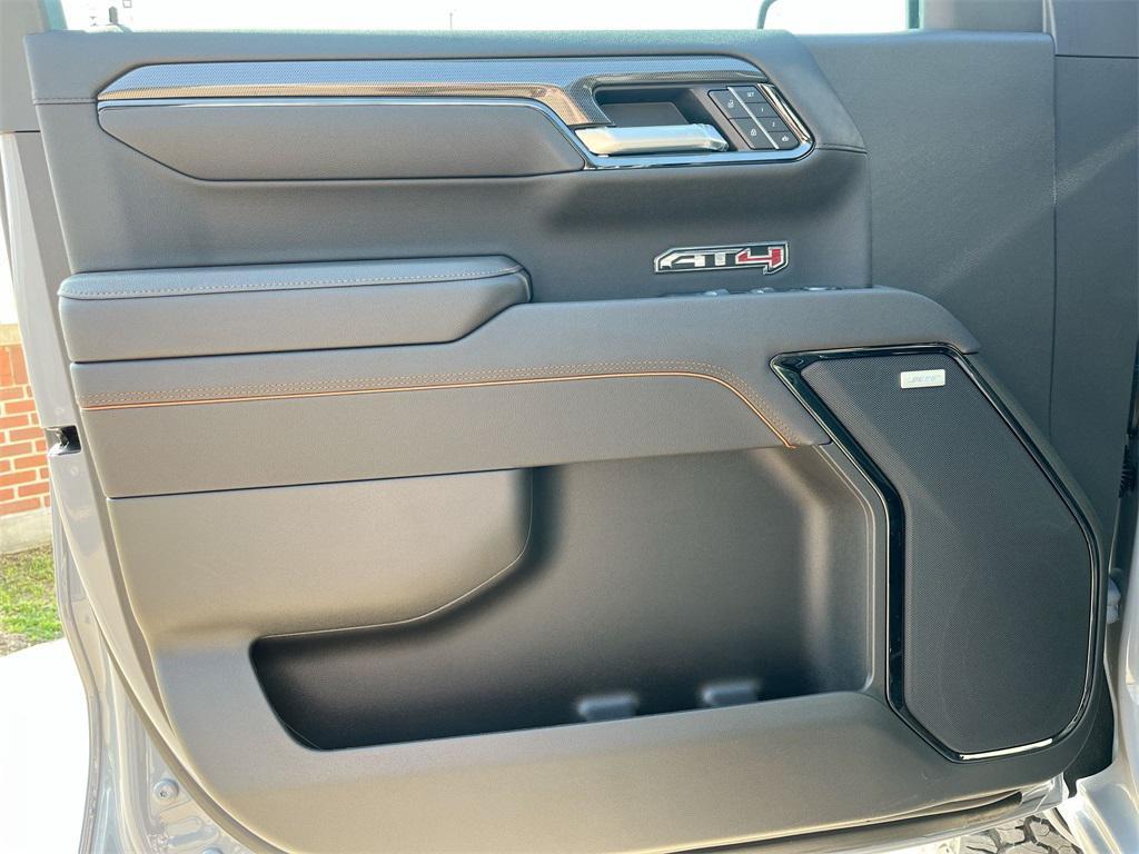 new 2025 GMC Sierra 1500 car, priced at $90,163