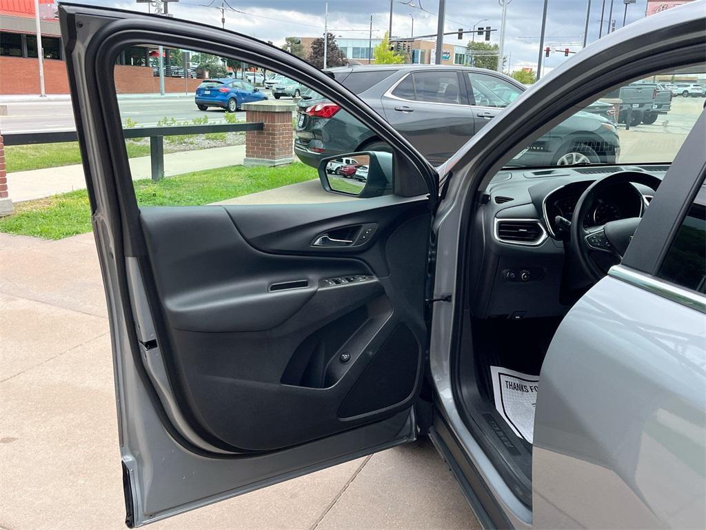 used 2024 Chevrolet Equinox car, priced at $22,000