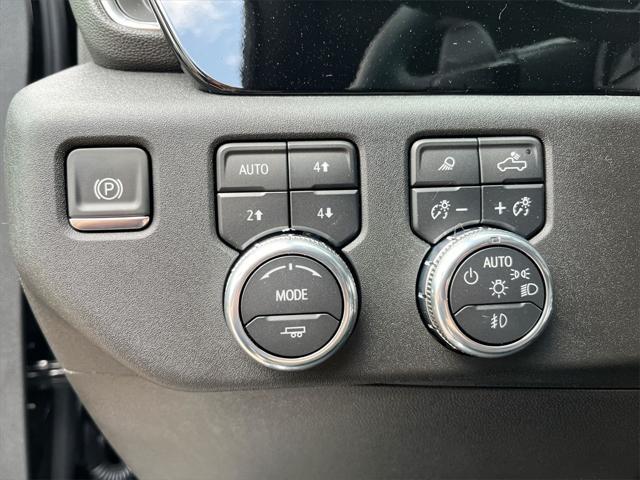new 2025 GMC Sierra 1500 car, priced at $49,655