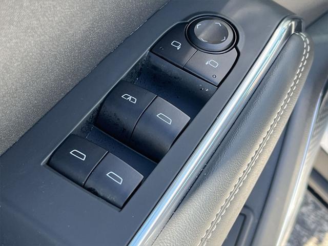 new 2025 GMC Acadia car, priced at $46,580