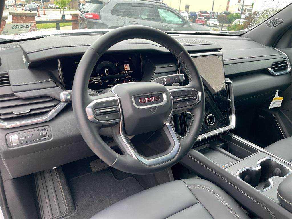 new 2025 GMC Acadia car, priced at $45,580