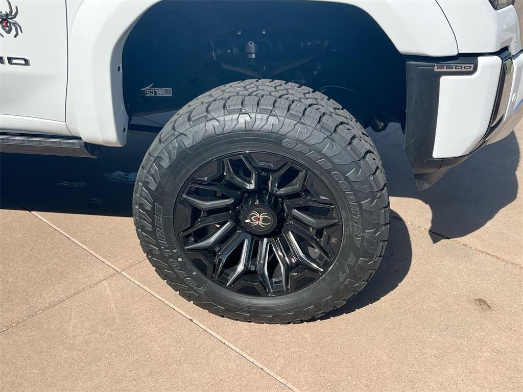 new 2025 GMC Sierra 2500 car, priced at $108,242