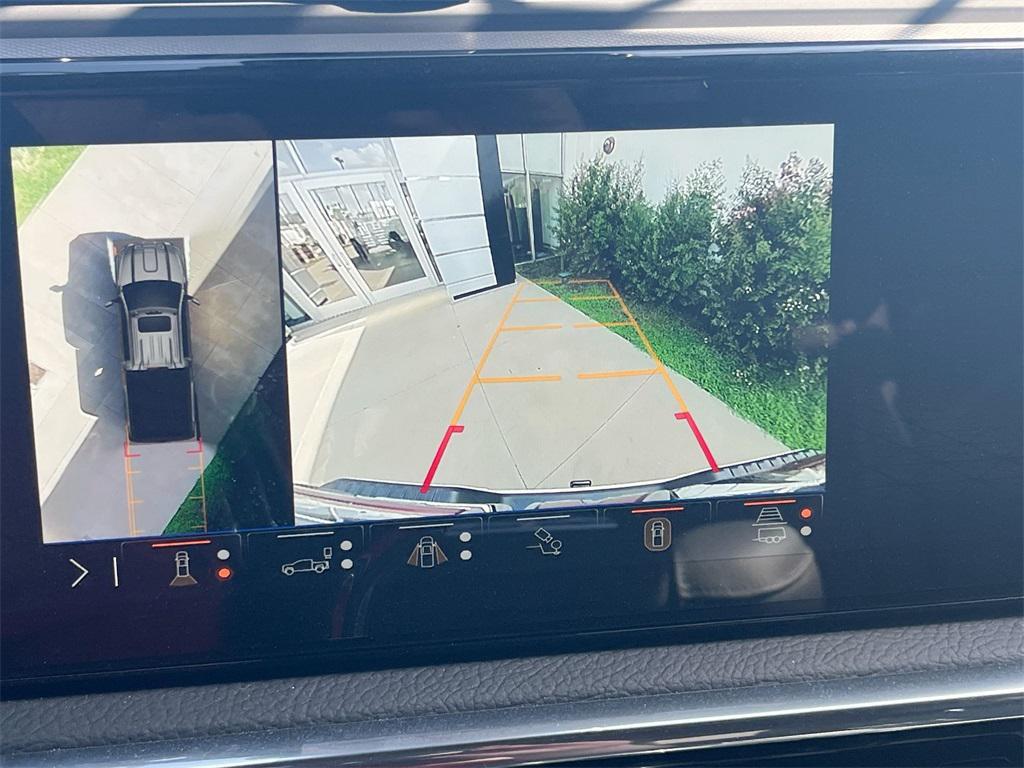 new 2025 GMC Sierra 2500 car, priced at $108,242