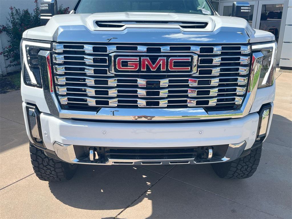 new 2025 GMC Sierra 2500 car, priced at $108,242