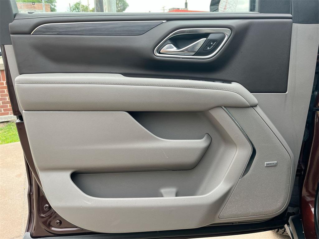 used 2023 GMC Yukon XL car, priced at $52,500