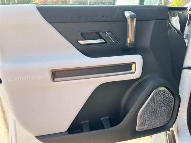 new 2025 GMC HUMMER EV SUV car, priced at $97,790