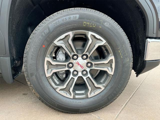 new 2025 GMC Sierra 1500 car, priced at $45,940