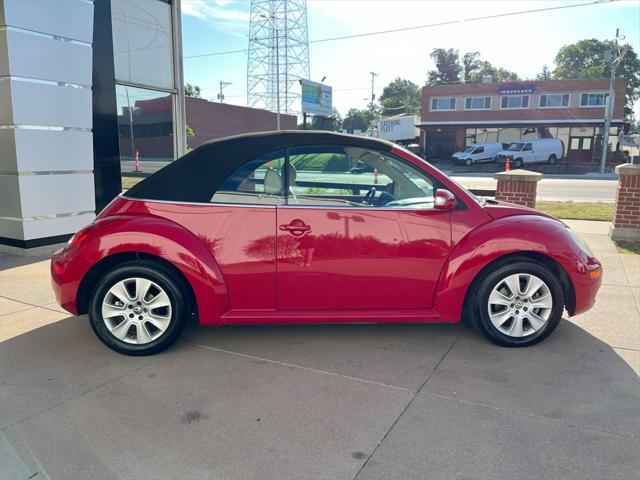 used 2009 Volkswagen New Beetle car, priced at $9,000