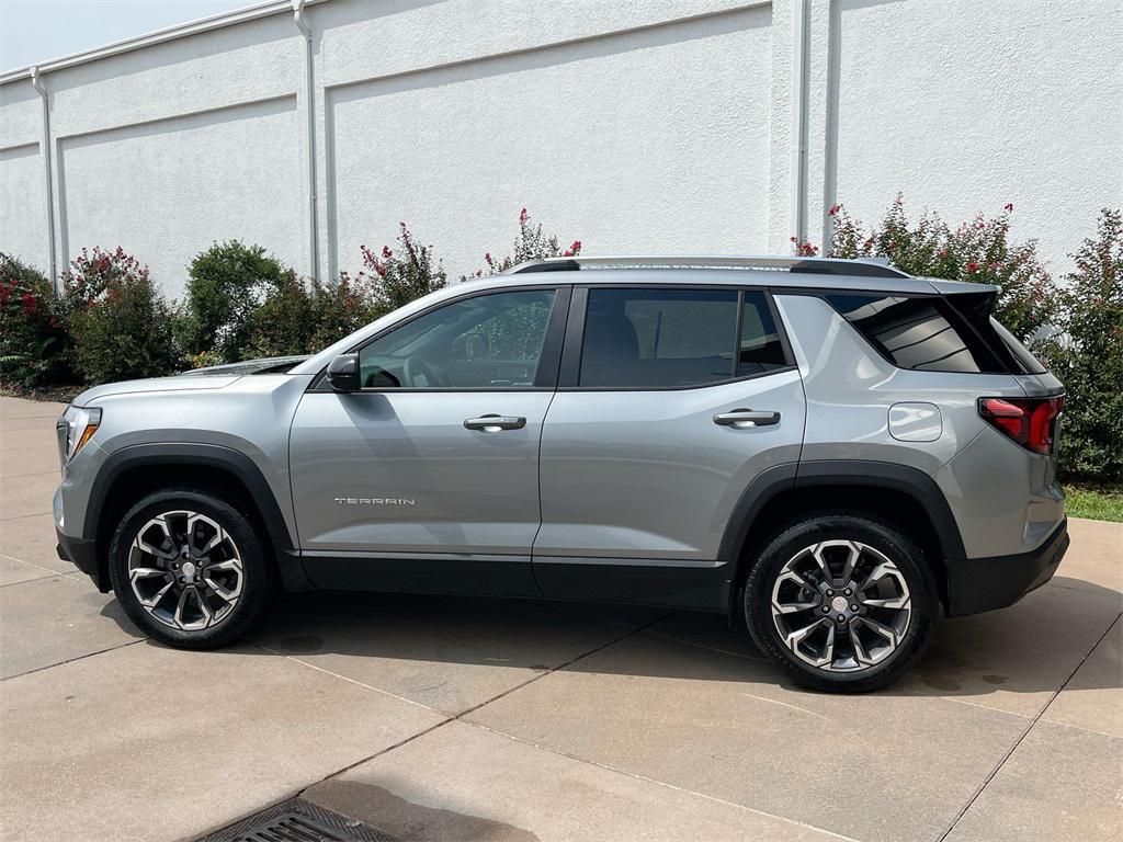 new 2026 GMC Terrain car, priced at $34,452