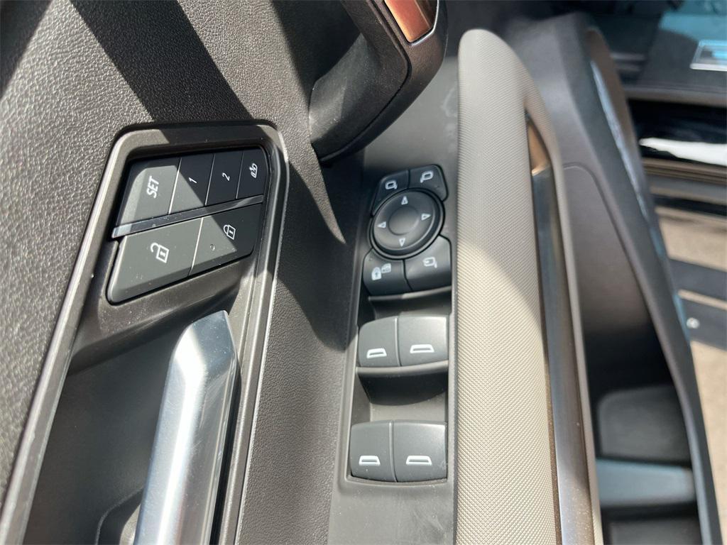 used 2024 GMC HUMMER EV SUV car, priced at $69,000