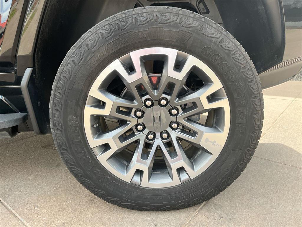 used 2024 GMC HUMMER EV SUV car, priced at $69,000