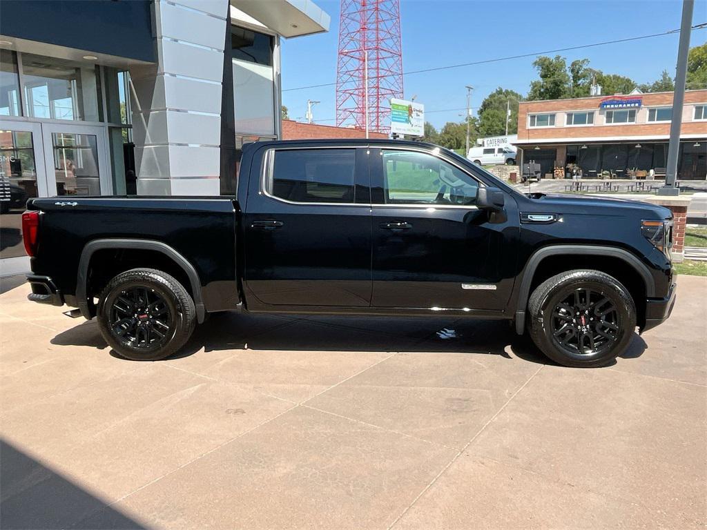 new 2025 GMC Sierra 1500 car, priced at $40,090