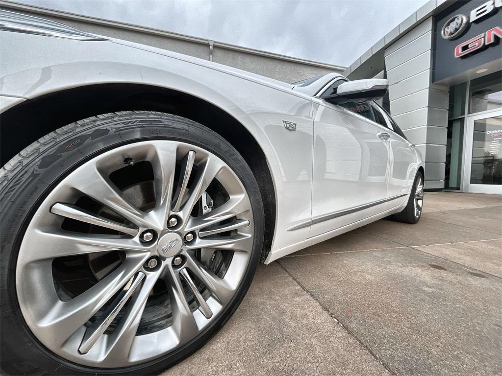used 2017 Cadillac CT6 car, priced at $24,000