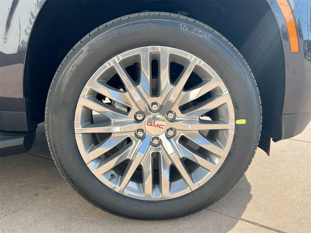 new 2025 GMC Yukon car, priced at $76,875