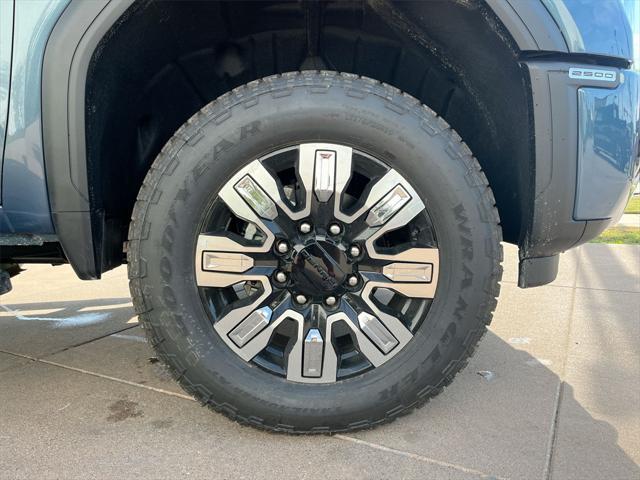 new 2025 GMC Sierra 2500 car, priced at $77,915