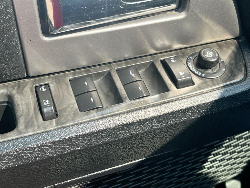 used 2017 Ford Expedition EL car, priced at $13,500