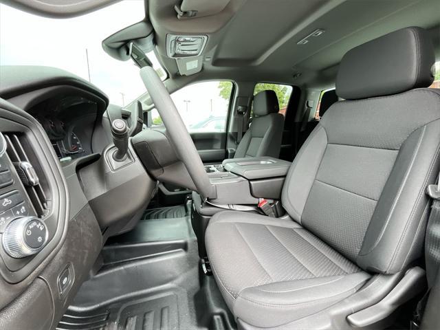 new 2025 GMC Sierra 2500 car, priced at $46,580