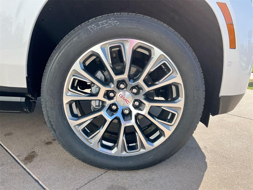 new 2025 GMC Yukon XL car, priced at $92,770