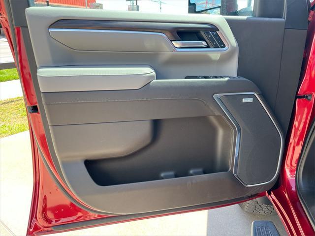 used 2025 GMC Sierra 2500 car, priced at $72,500