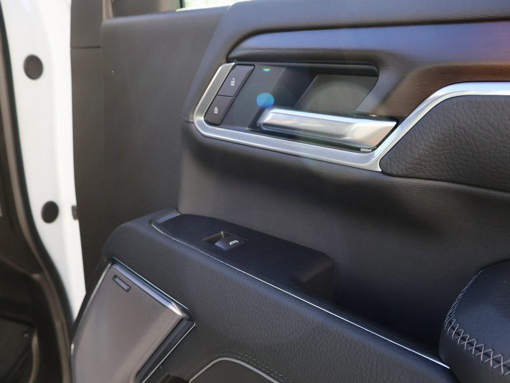 new 2026 GMC Sierra 2500 car, priced at $83,185