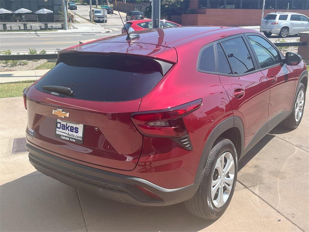 used 2025 Chevrolet Trax car, priced at $23,000