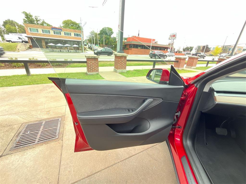 used 2021 Tesla Model Y car, priced at $29,000