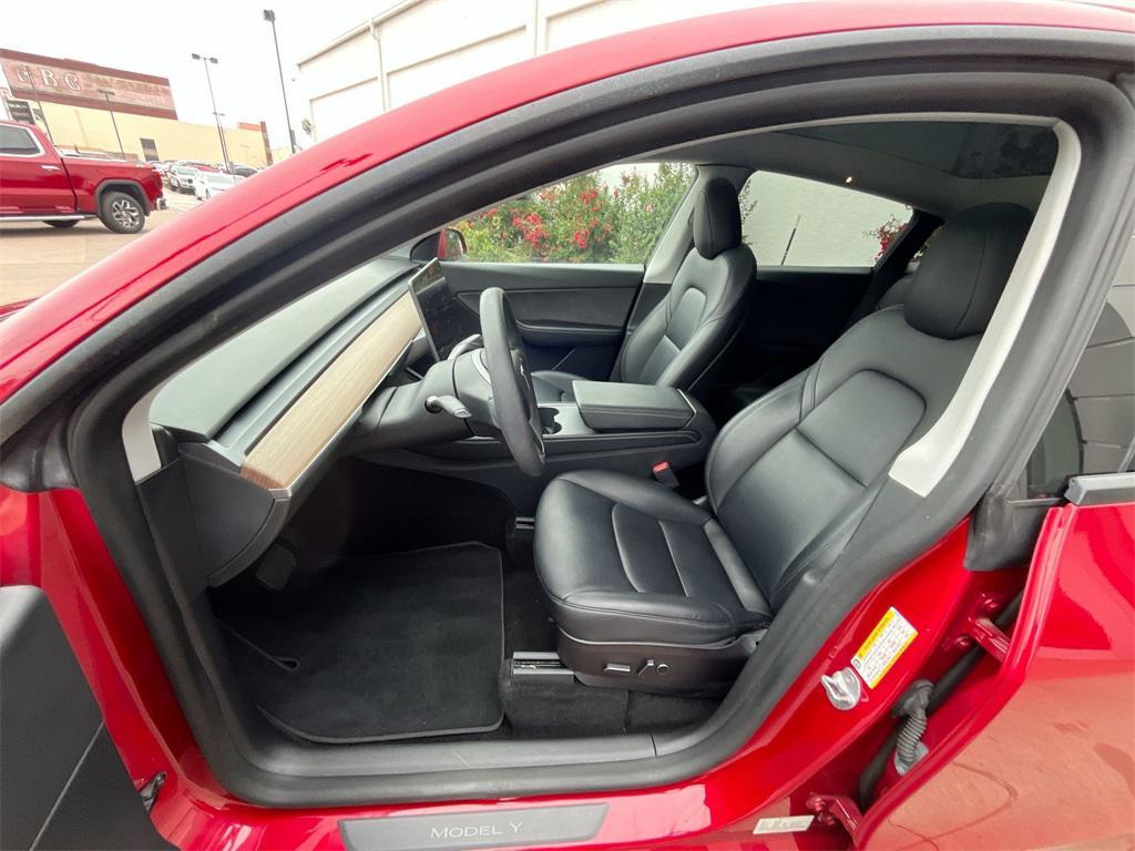 used 2021 Tesla Model Y car, priced at $29,000