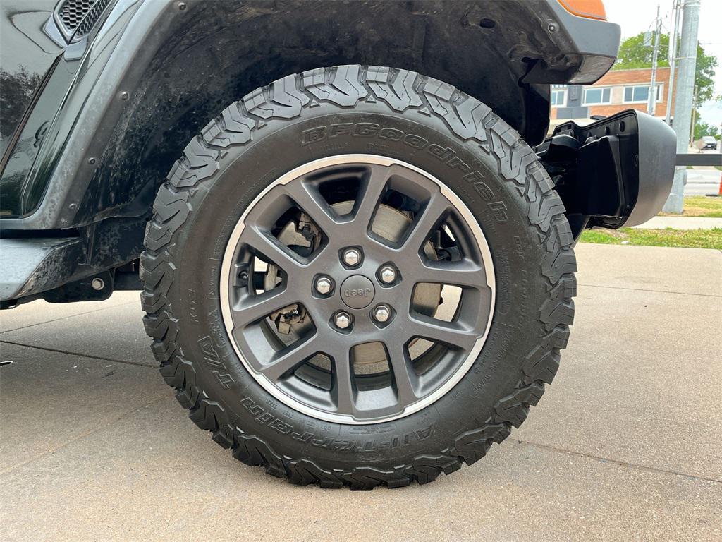 used 2020 Jeep Gladiator car, priced at $25,500