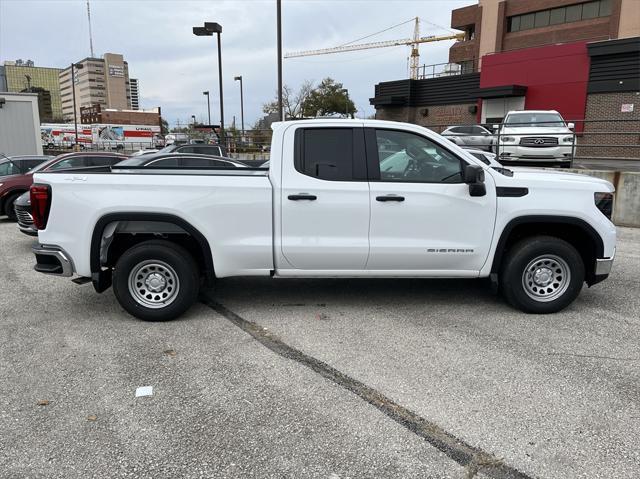 new 2025 GMC Sierra 1500 car, priced at $41,695