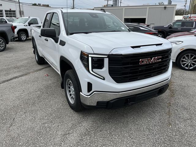 new 2025 GMC Sierra 1500 car, priced at $41,695