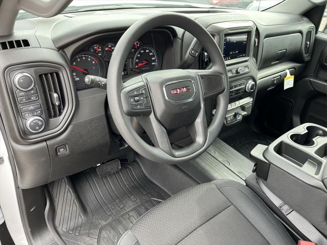 new 2025 GMC Sierra 1500 car, priced at $41,695